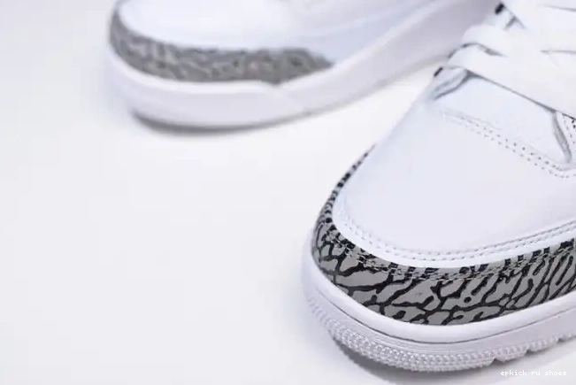 Rep 3 Jordan Korea Seoul Retro Air AV8370-100 0429